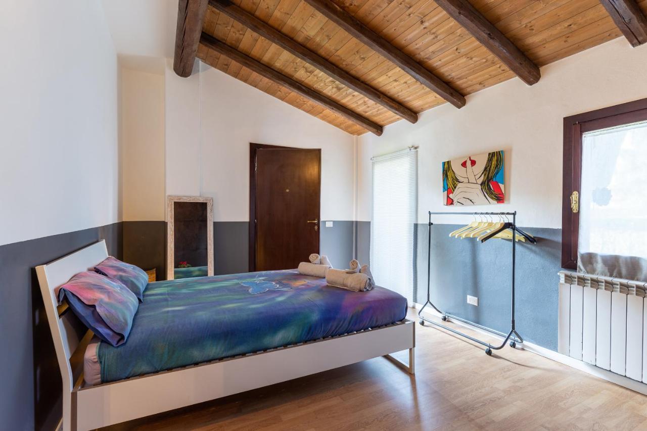 Bed and Breakfast Cascina Cattabreghetta Pombia Exterior foto